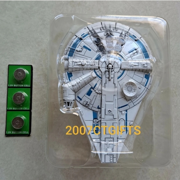 BNIB 2018 Hallmark Keepsake Star Wars MILLENNIUM FALCON Lighted Ornament. - Picture 11 of 15